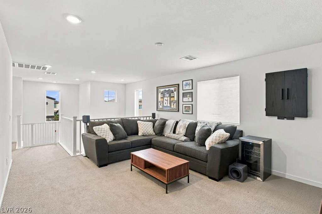 9865 Lost Horse, Las Vegas, NV 89178