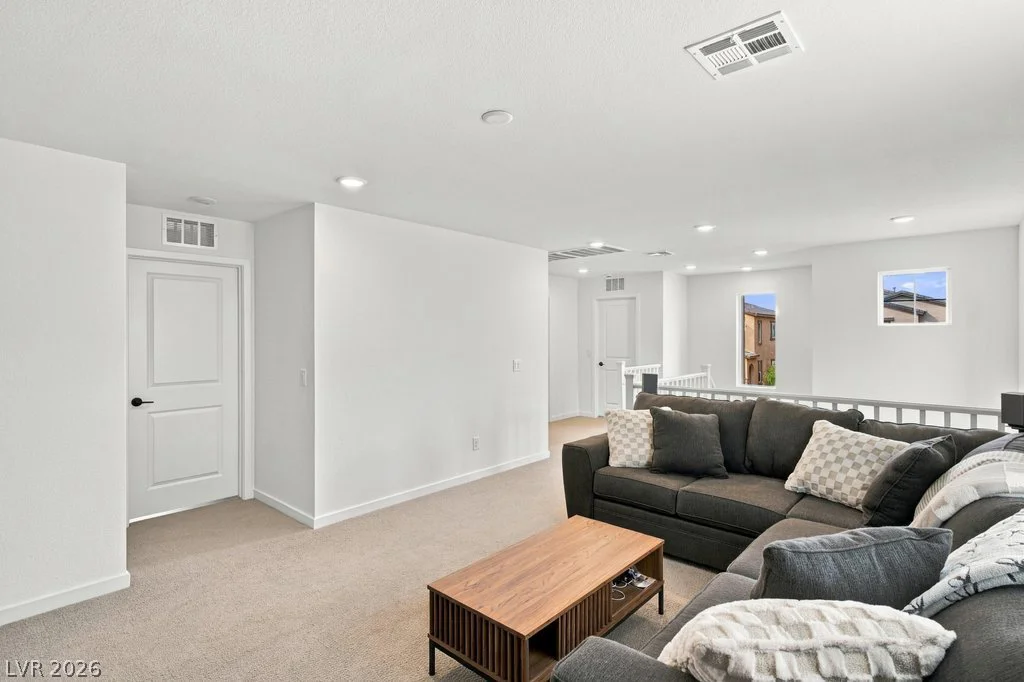 9865 Lost Horse, Las Vegas, NV 89178