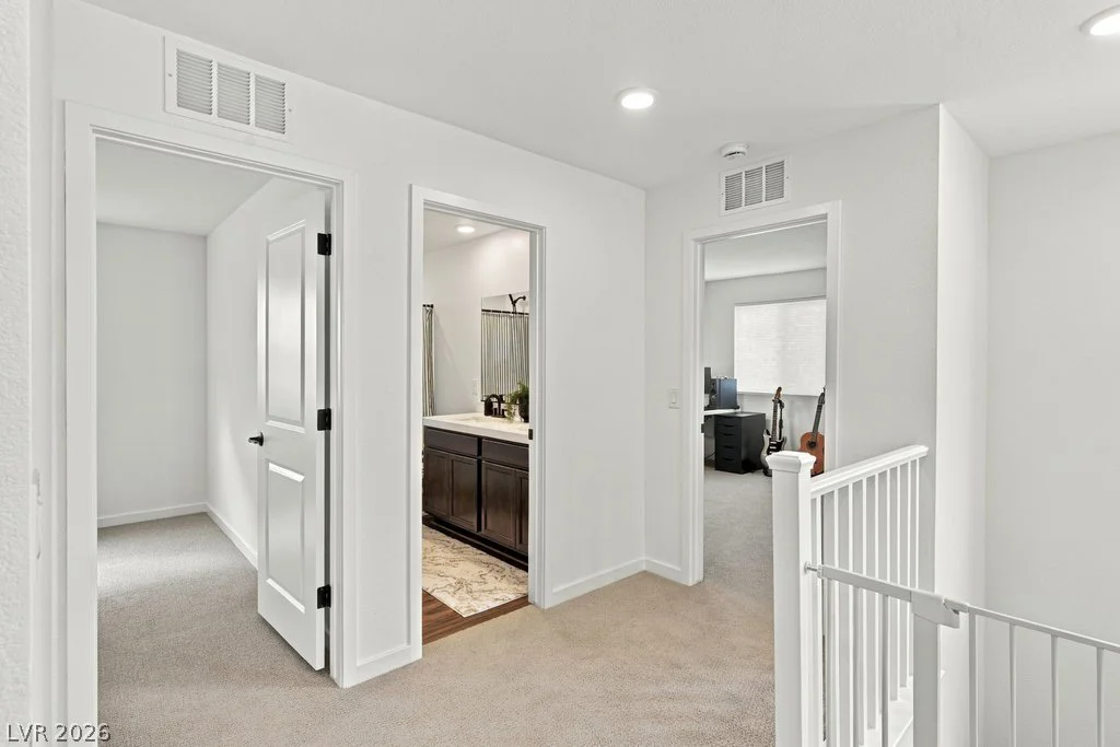 9865 Lost Horse, Las Vegas, NV 89178