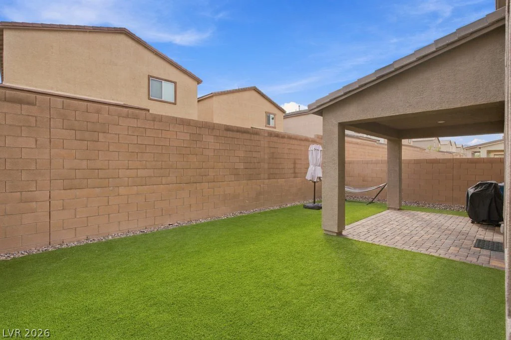 9865 Lost Horse, Las Vegas, NV 89178