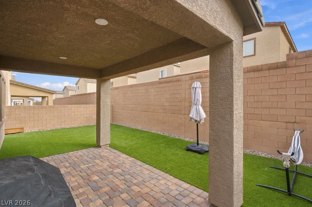 9865 Lost Horse, Las Vegas, NV 89178