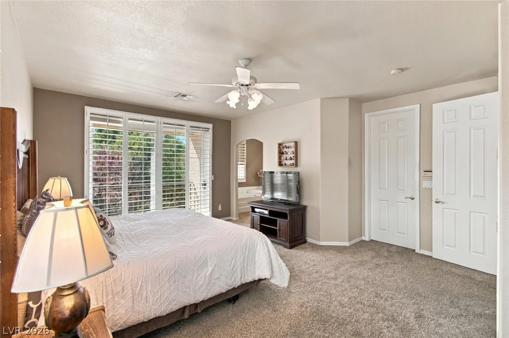 9425 San Laguna, Las Vegas, NV 89134