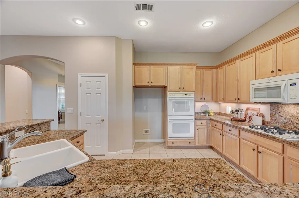 10809 Elm Ridge, Las Vegas, NV 89144