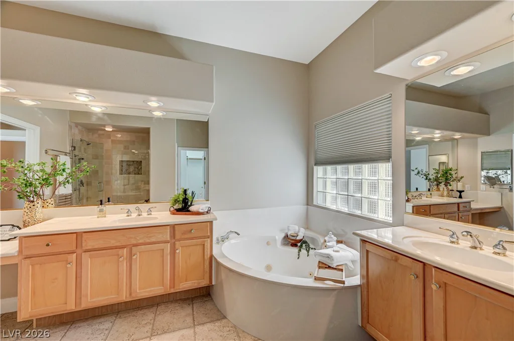 10809 Elm Ridge, Las Vegas, NV 89144
