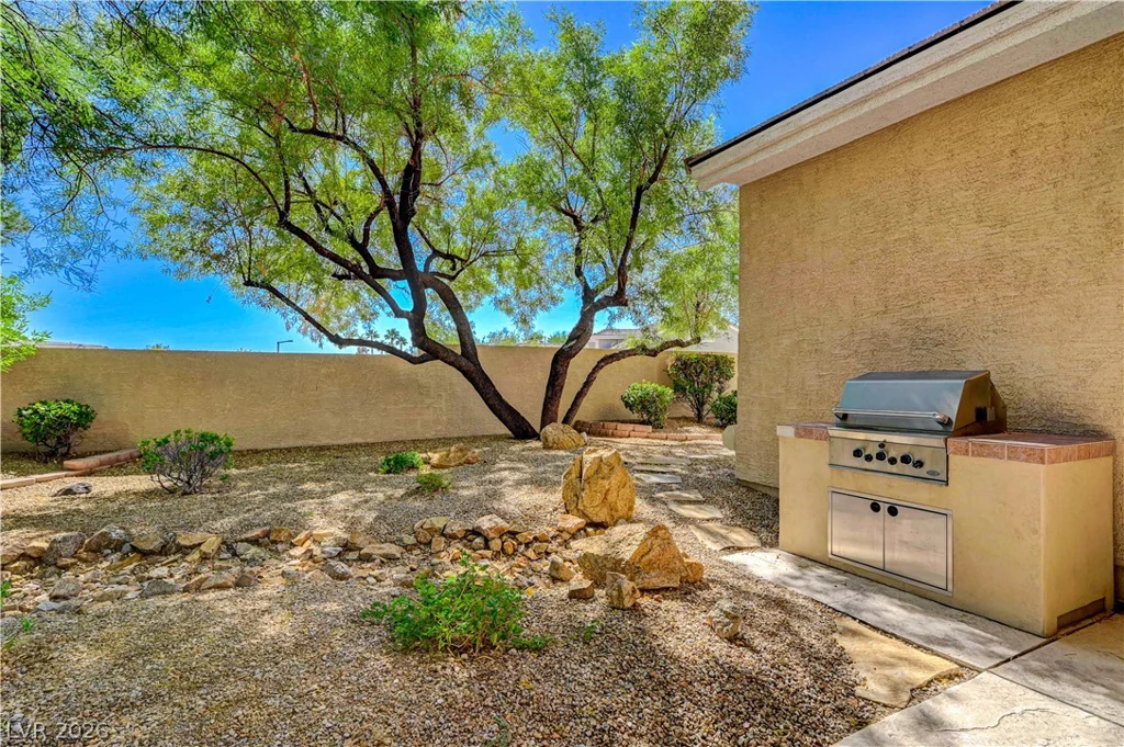 10809 Elm Ridge, Las Vegas, NV 89144