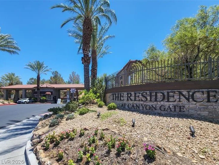 2200 Fort Apache, Las Vegas, NV 89117