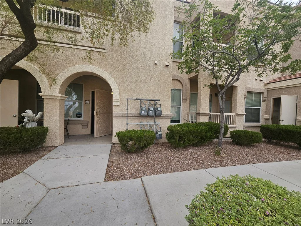 10550 Alexander, Las Vegas, NV 89129