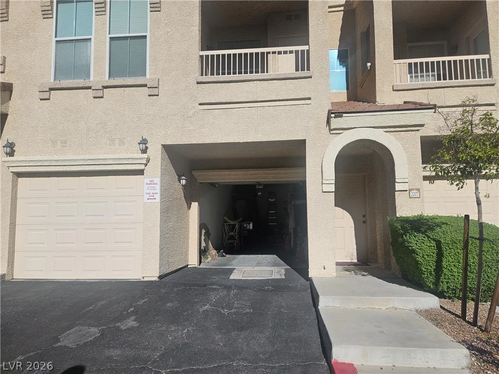 10550 Alexander, Las Vegas, NV 89129