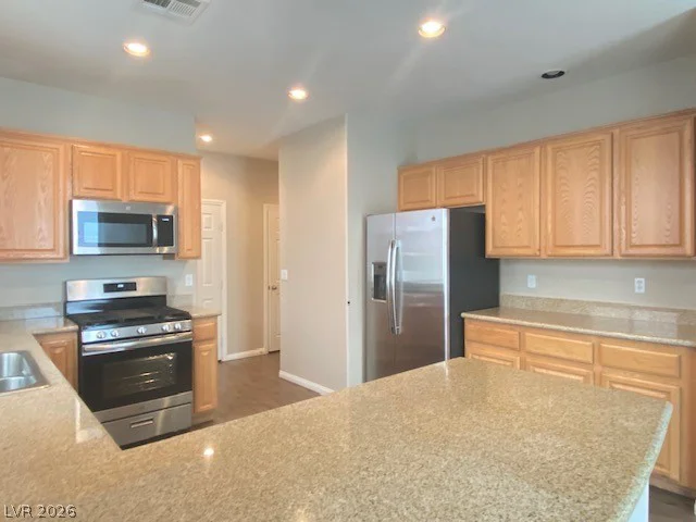 6269 Glimmering Light, Las Vegas, NV 89139