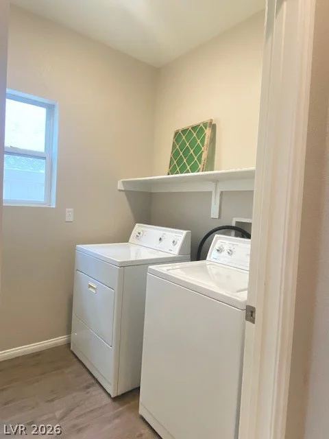 6269 Glimmering Light, Las Vegas, NV 89139