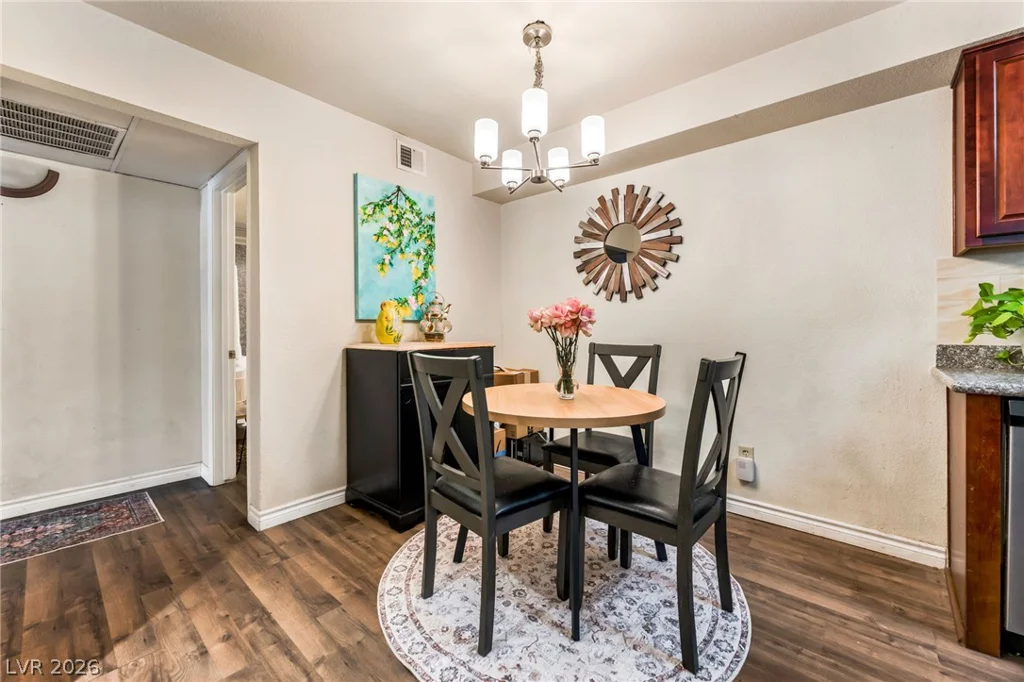 2451 Rainbow, Las Vegas, NV 89108