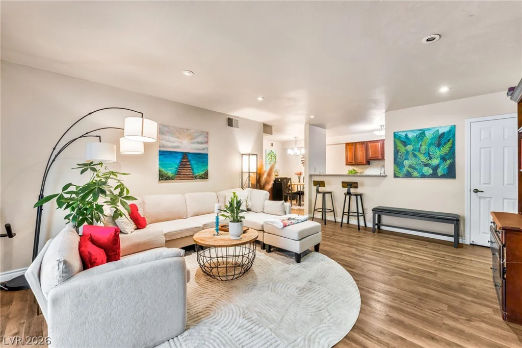 2451 Rainbow, Las Vegas, NV 89108