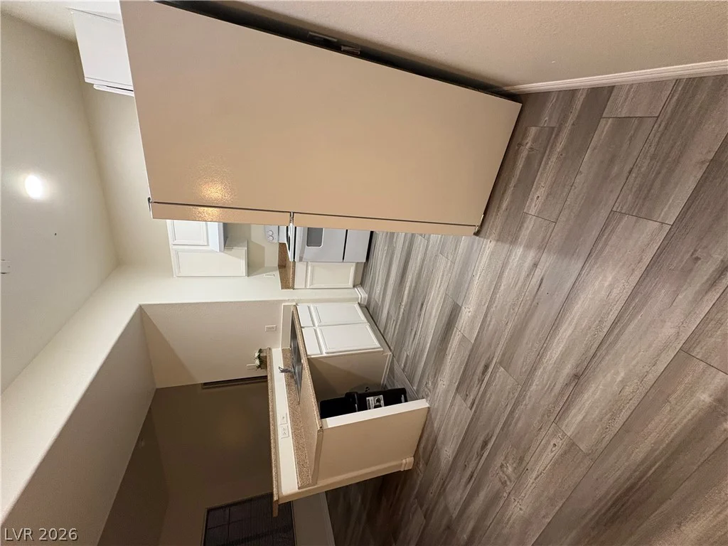 2131 Hussium Hills, Las Vegas, NV 89108