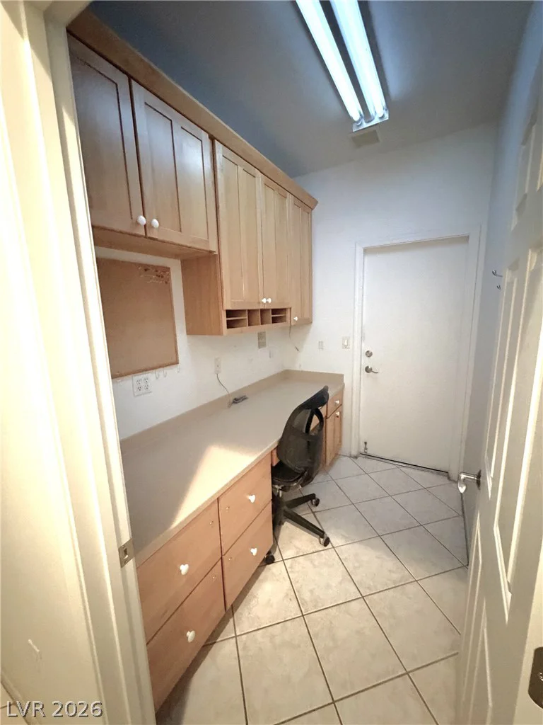 10709 Dover Creek, Las Vegas, NV 89134