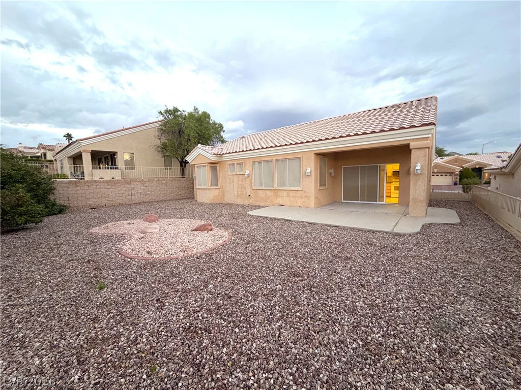 10709 Dover Creek, Las Vegas, NV 89134