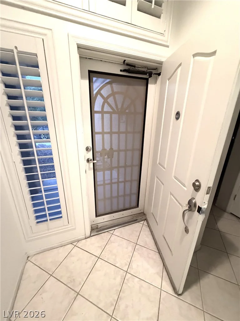 10709 Dover Creek, Las Vegas, NV 89134