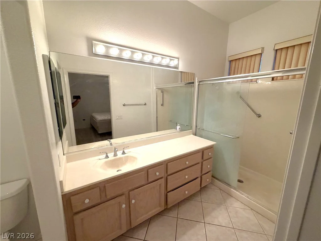 10709 Dover Creek, Las Vegas, NV 89134