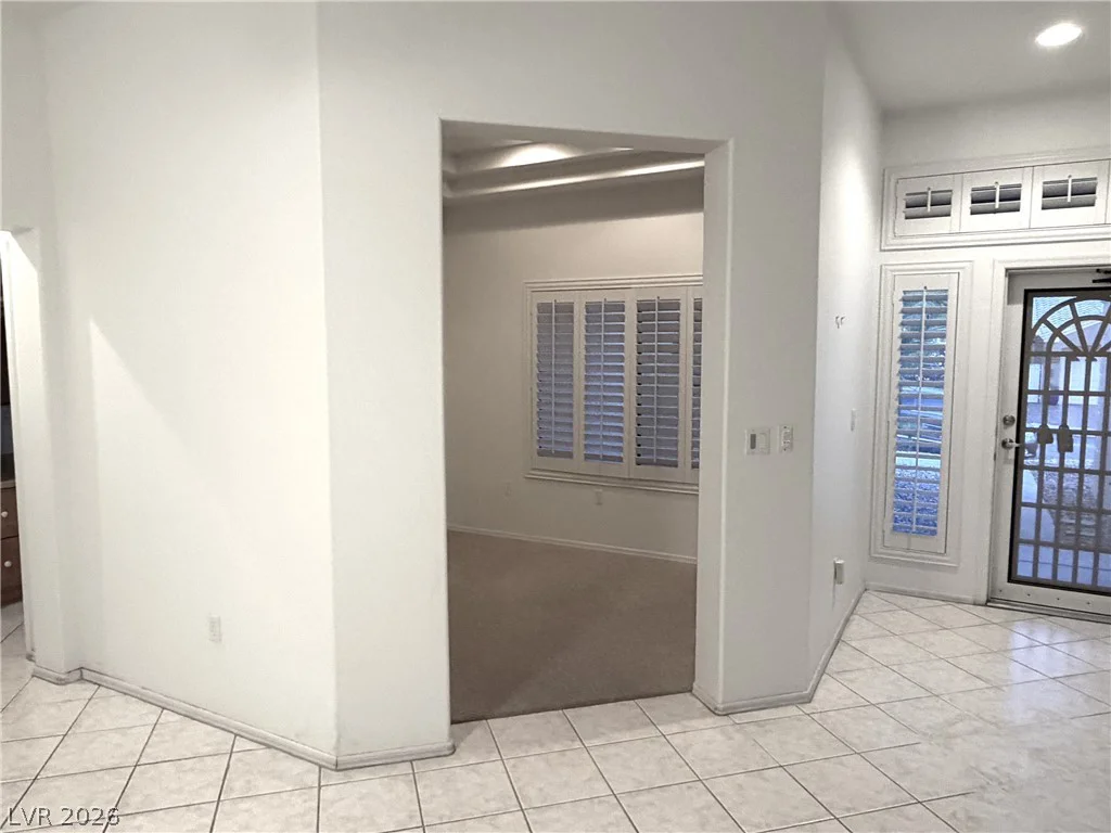 10709 Dover Creek, Las Vegas, NV 89134