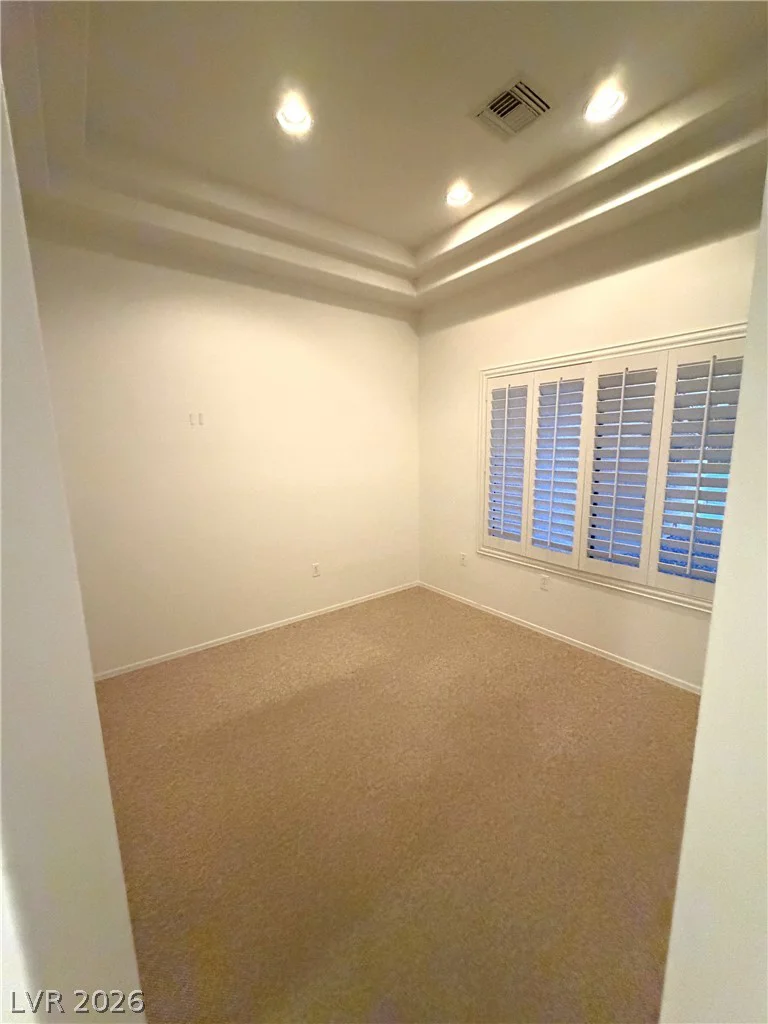 10709 Dover Creek, Las Vegas, NV 89134