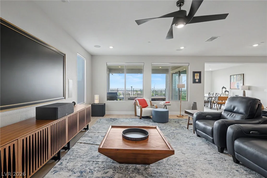 6412 Belgrossa Bend, Las Vegas, NV 89166