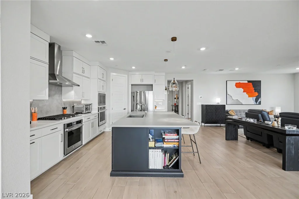6412 Belgrossa Bend, Las Vegas, NV 89166