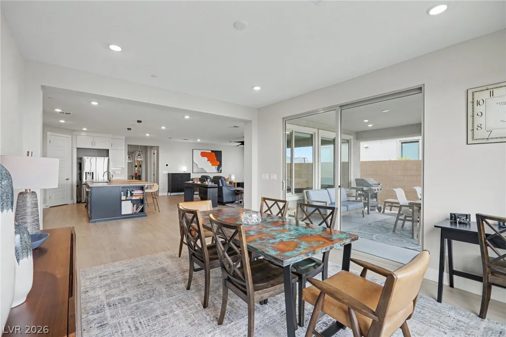 6412 Belgrossa Bend, Las Vegas, NV 89166