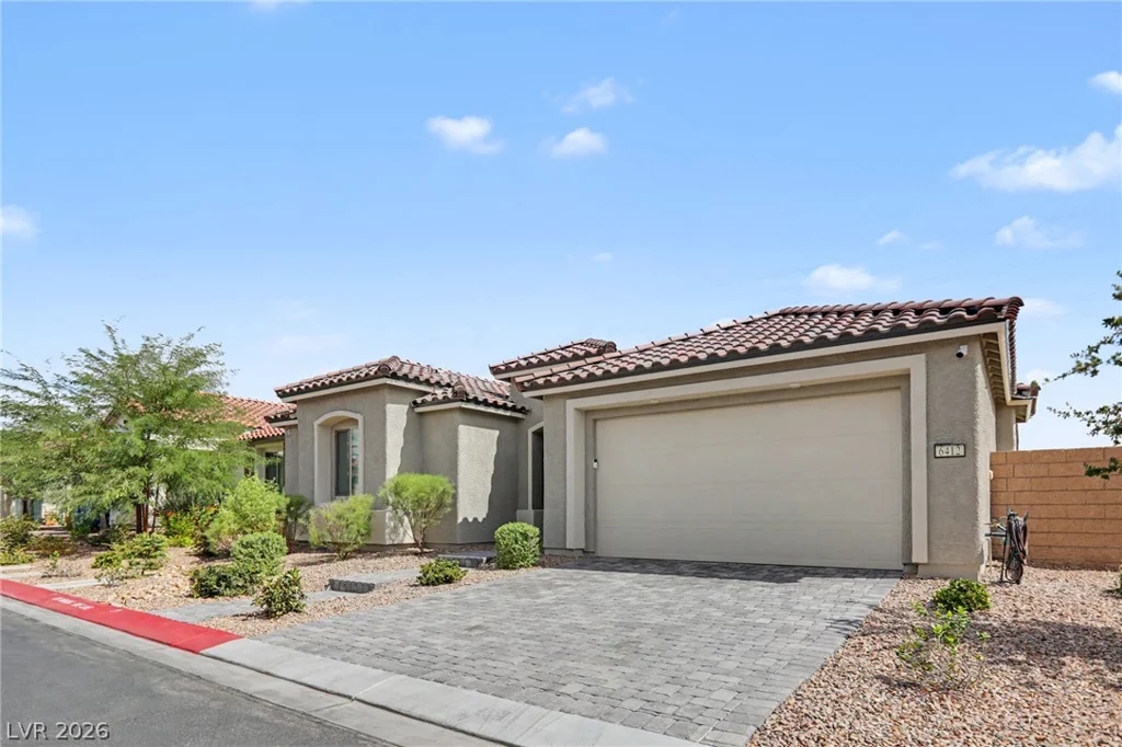 6412 Belgrossa Bend, Las Vegas, NV 89166