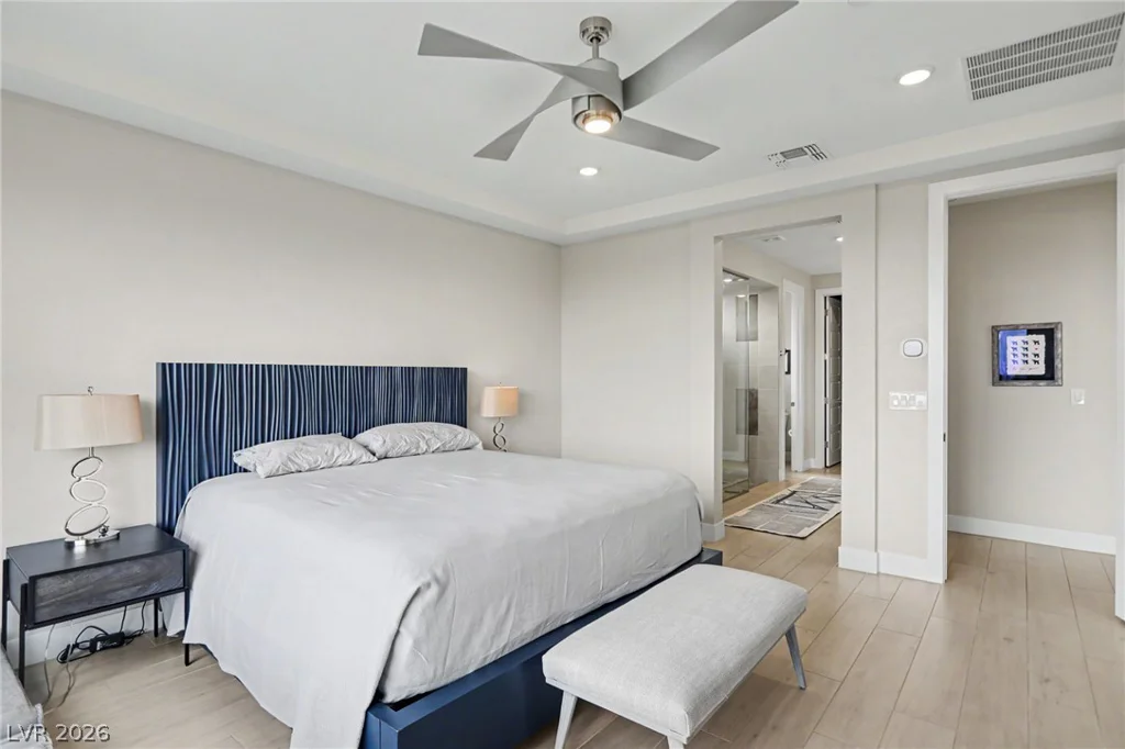 6412 Belgrossa Bend, Las Vegas, NV 89166