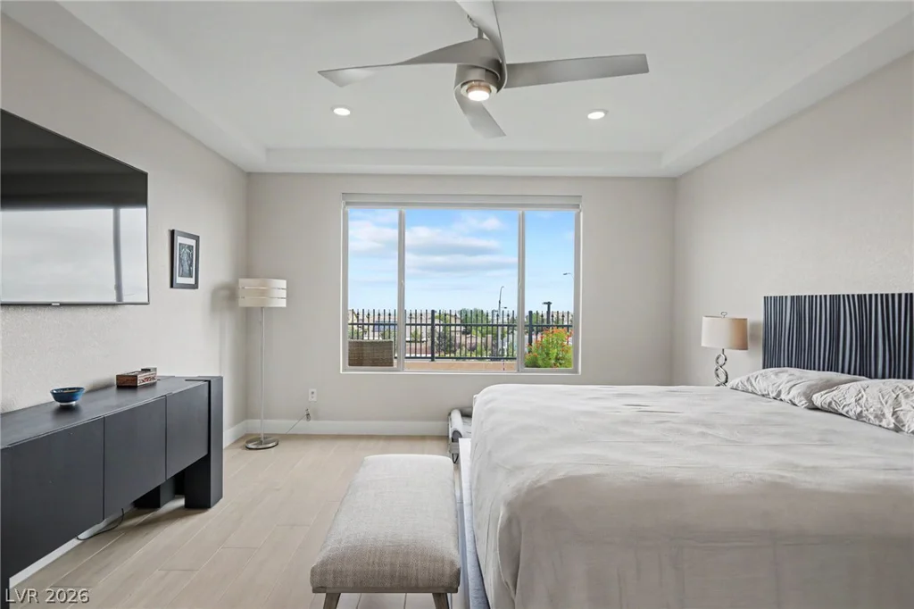 6412 Belgrossa Bend, Las Vegas, NV 89166