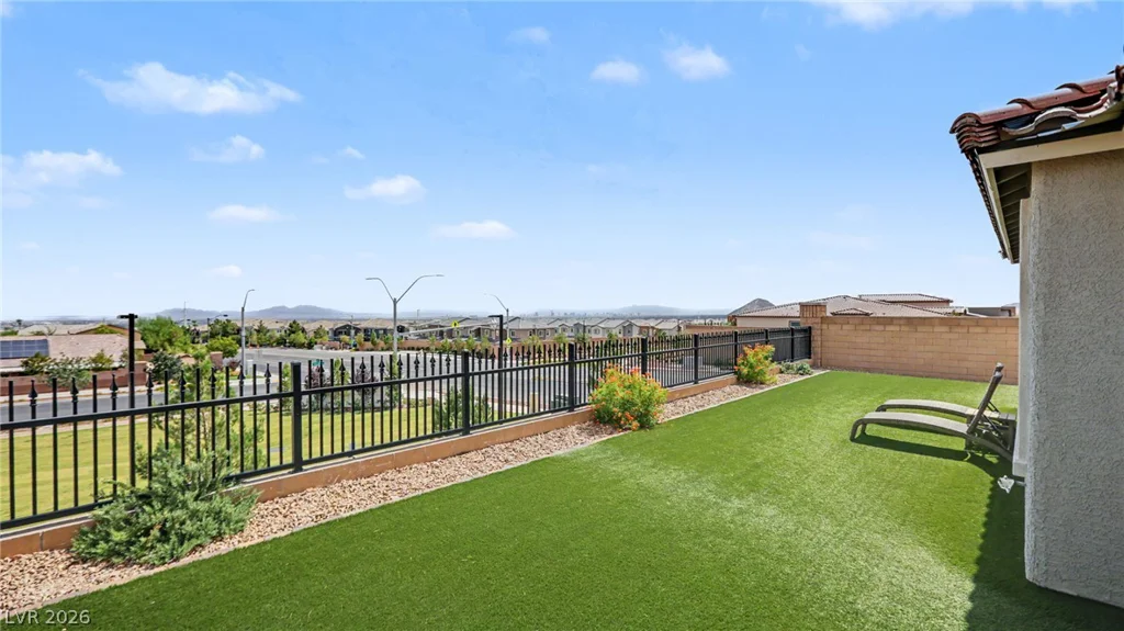 6412 Belgrossa Bend, Las Vegas, NV 89166