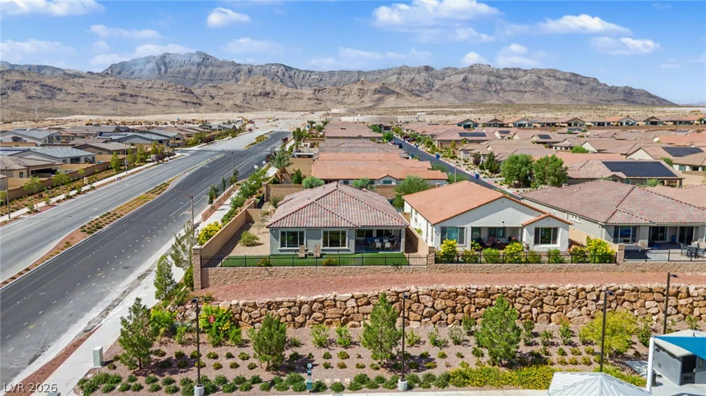 6412 Belgrossa Bend, Las Vegas, NV 89166