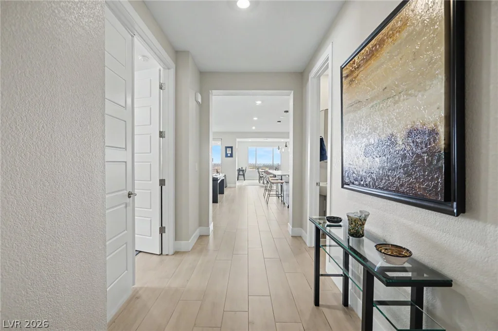 6412 Belgrossa Bend, Las Vegas, NV 89166