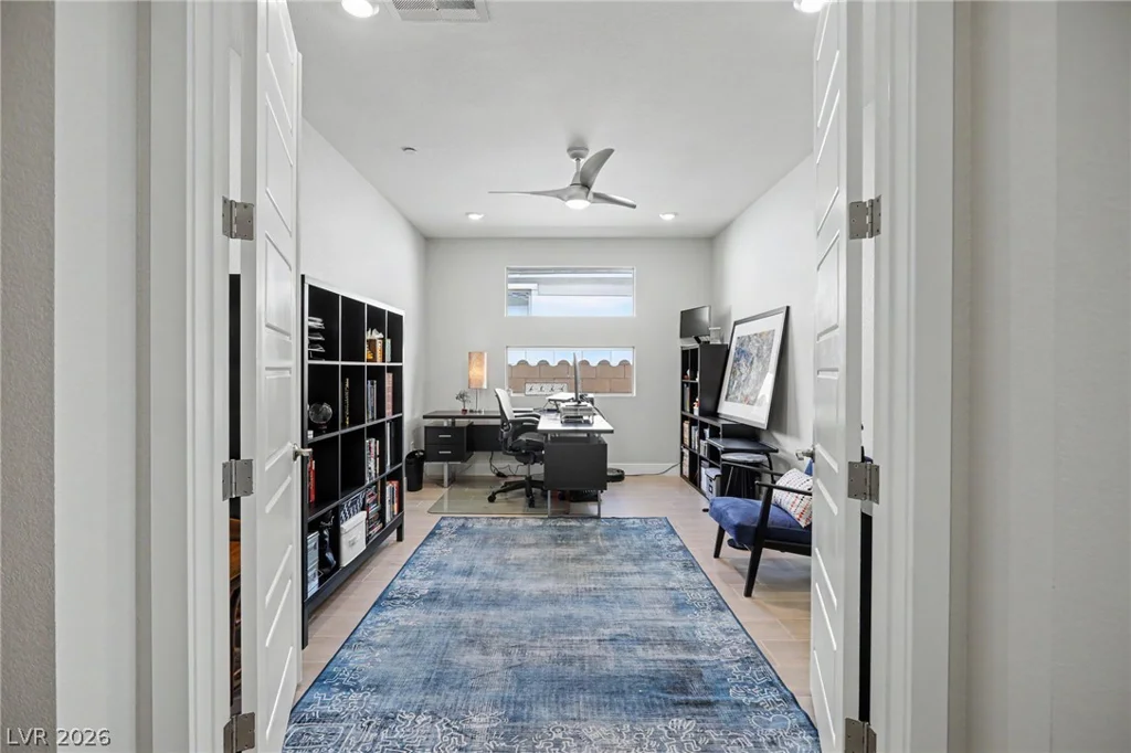 6412 Belgrossa Bend, Las Vegas, NV 89166