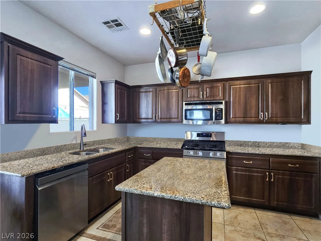 3948 Fragrant Jasmine, North Las Vegas, NV 89081