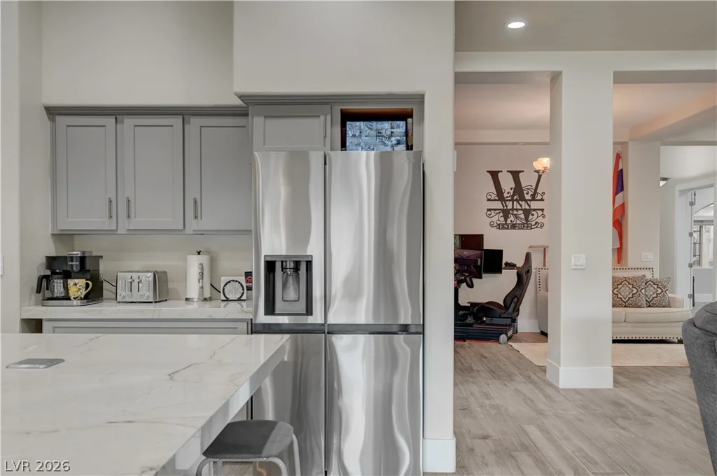 135 Mesa Verde, Las Vegas, NV 89123