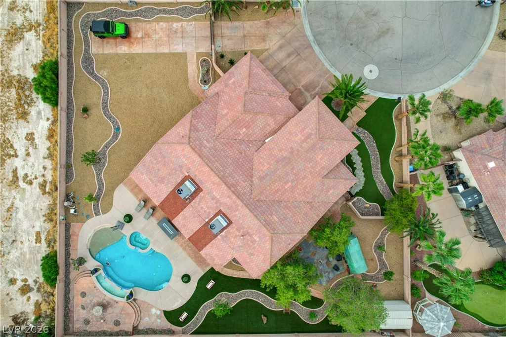 135 Mesa Verde, Las Vegas, NV 89123