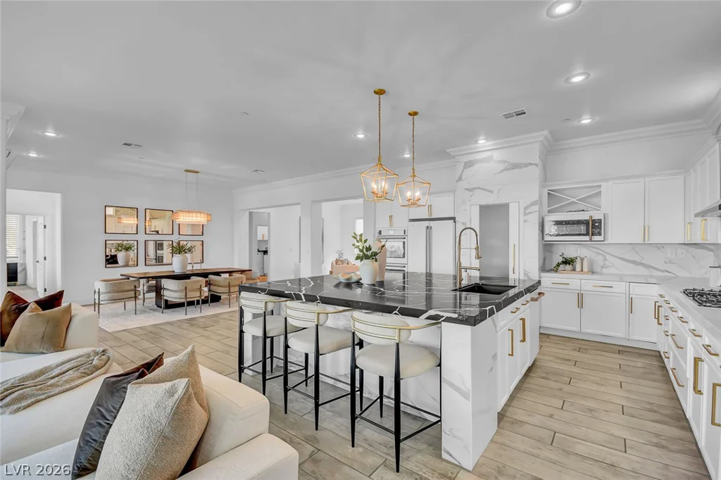 905 Cantura Mills, Henderson, NV 89052