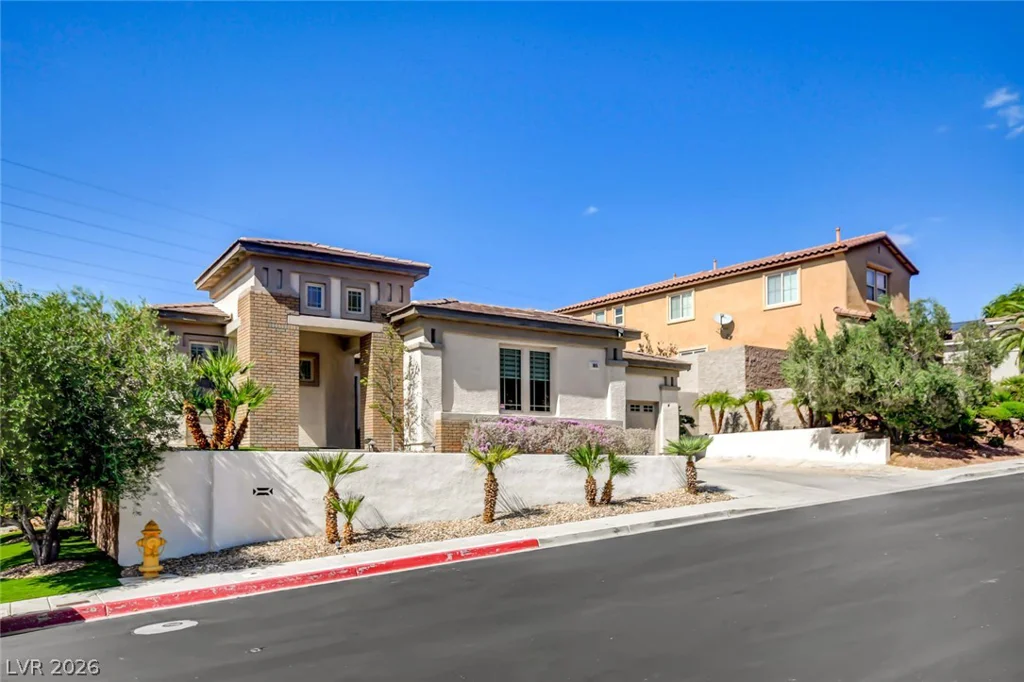 905 Cantura Mills, Henderson, NV 89052