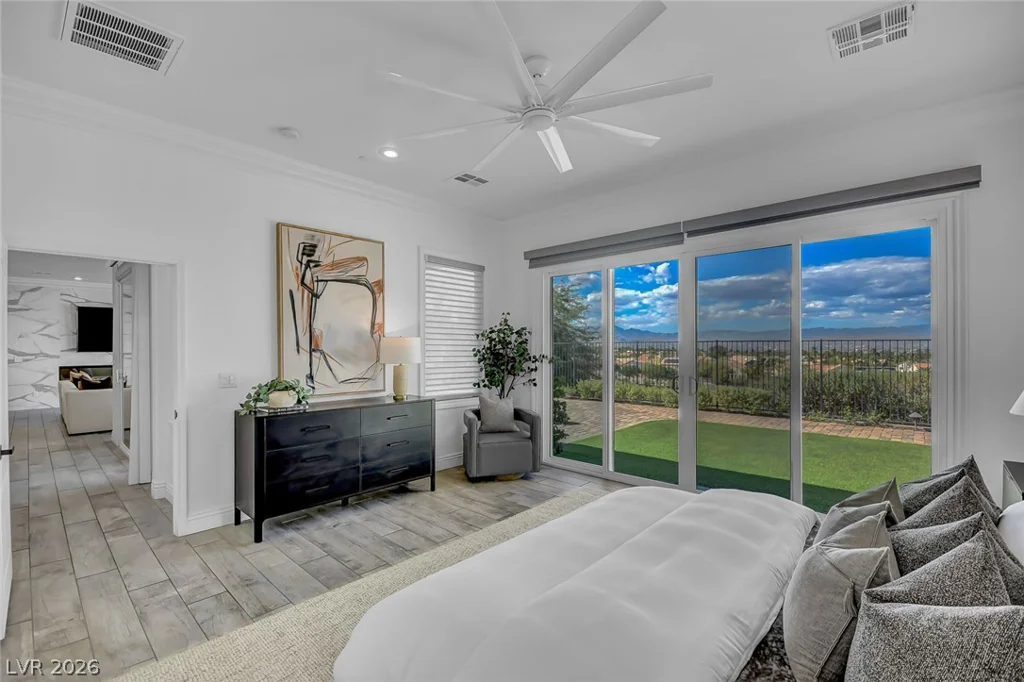 905 Cantura Mills, Henderson, NV 89052