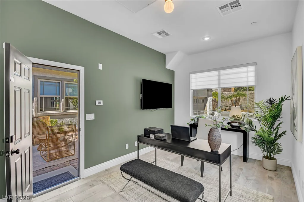 905 Cantura Mills, Henderson, NV 89052