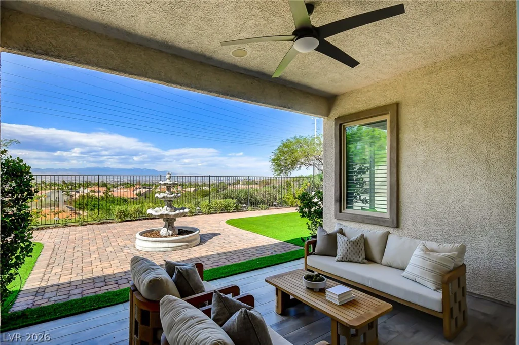 905 Cantura Mills, Henderson, NV 89052
