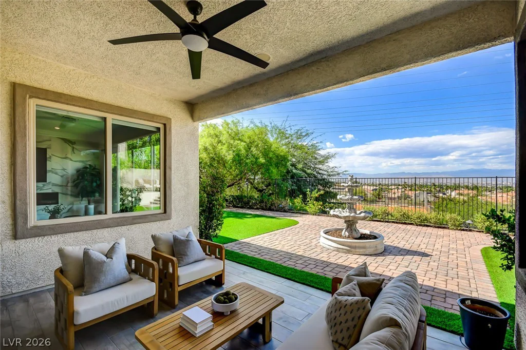 905 Cantura Mills, Henderson, NV 89052