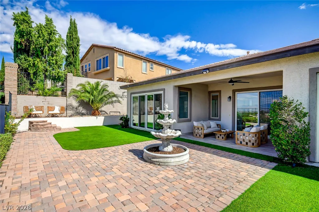 905 Cantura Mills, Henderson, NV 89052