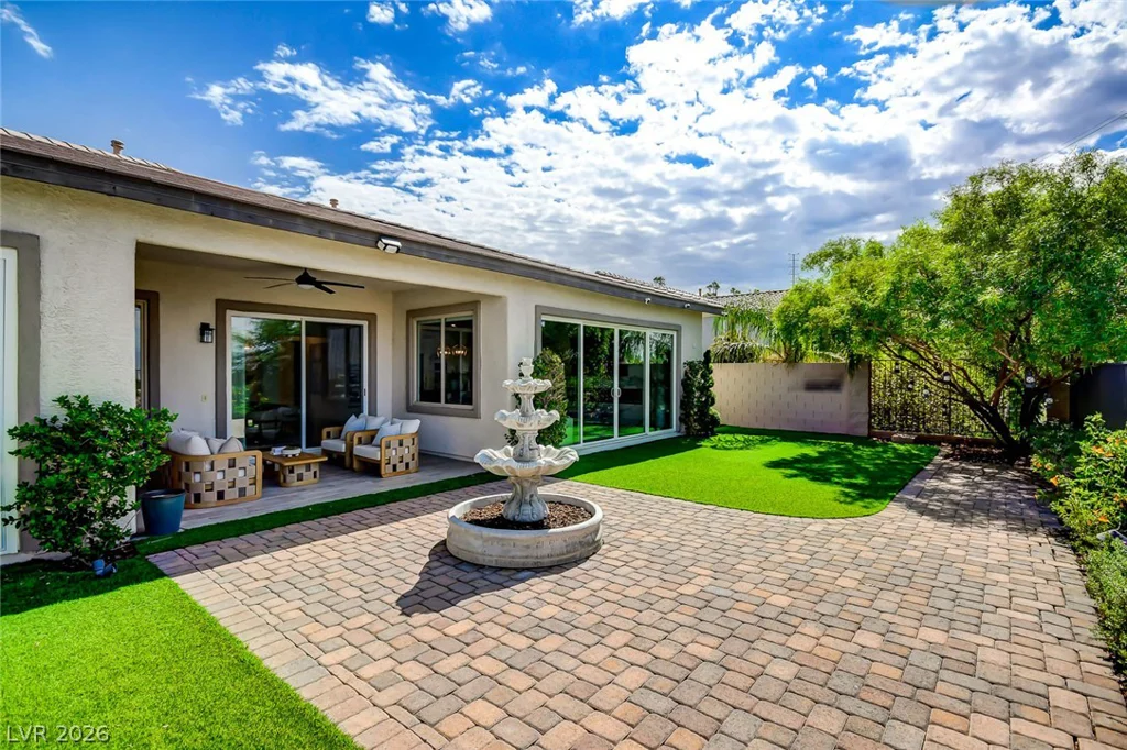 905 Cantura Mills, Henderson, NV 89052