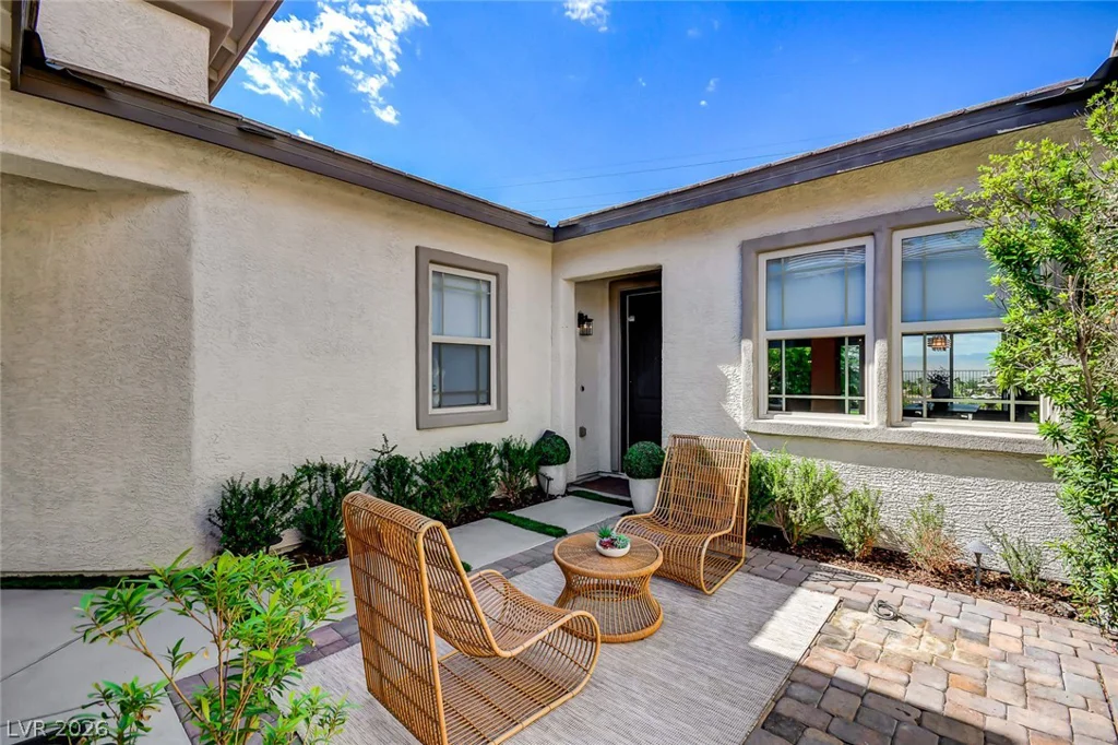 905 Cantura Mills, Henderson, NV 89052