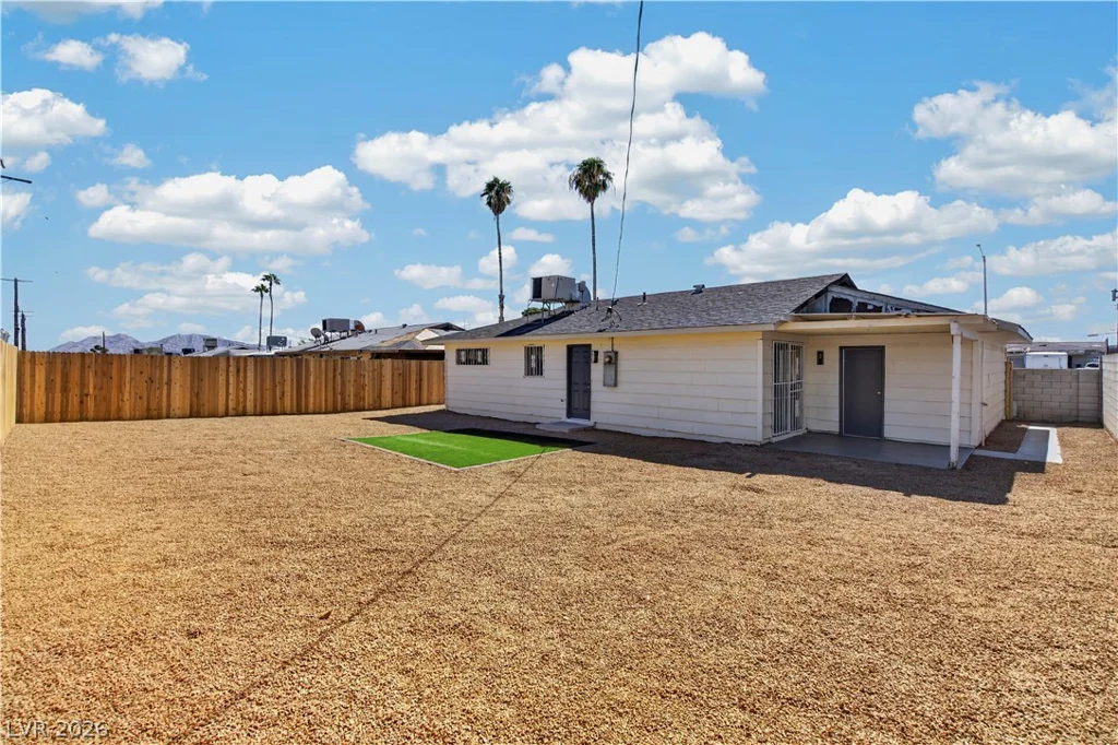 708 Van Ert, North Las Vegas, NV 89030