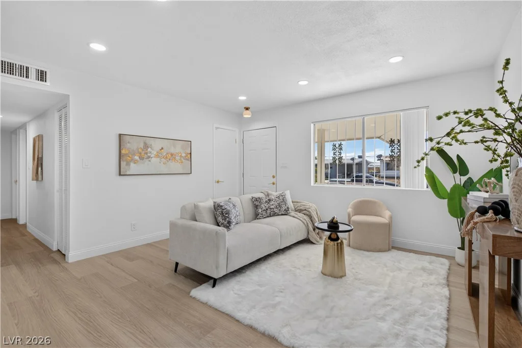 708 Van Ert, North Las Vegas, NV 89030