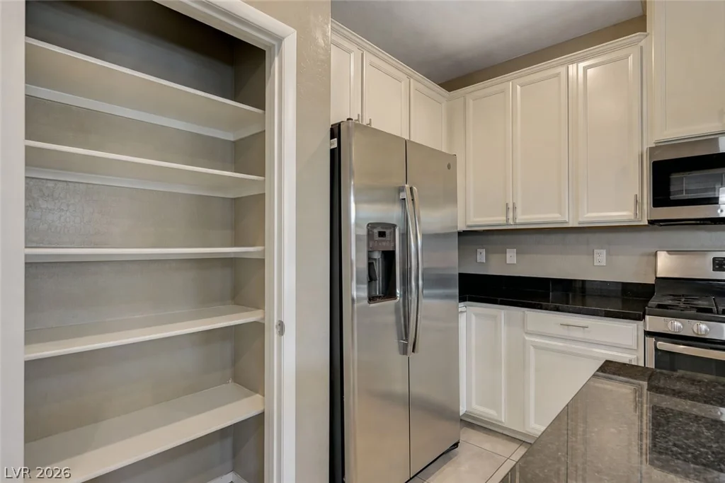 8591 Insignia, Las Vegas, NV 89178