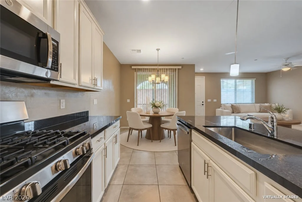 8591 Insignia, Las Vegas, NV 89178