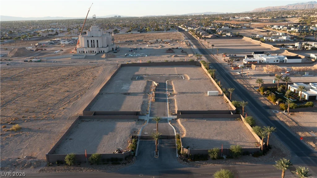 4141 Grand Canyon, Las Vegas, NV 89129